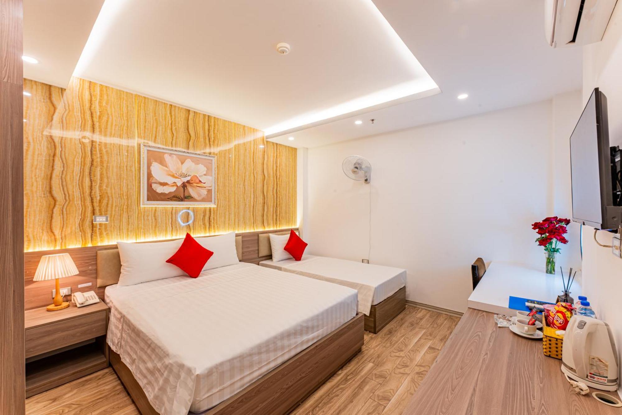 Moon Hotel 26 Do Quang Ханой Екстер'єр фото